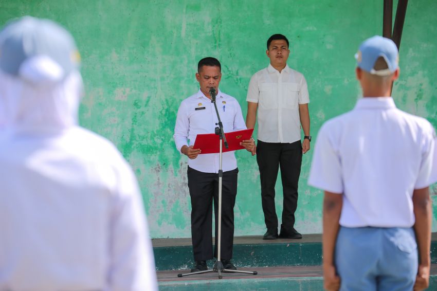 Sekda menjadi Pembina Upacara Pembukaan Pemusatan Latihan Calon Pasukan Paskibraka