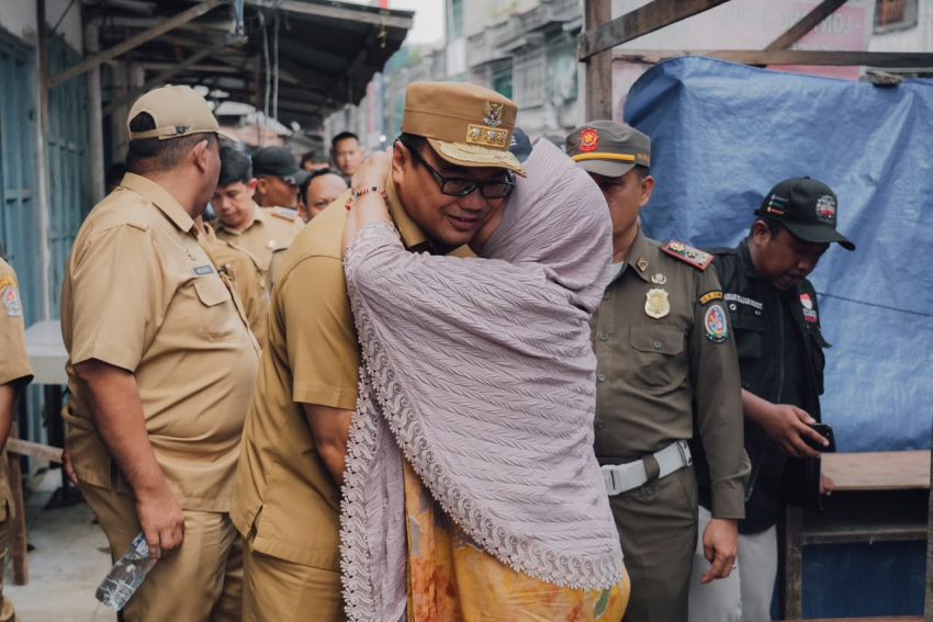 Bupati Tinjau Pasar Rakyat Tanjung Morawa, Kaji Penataan Pedagang di Jalan Perintis