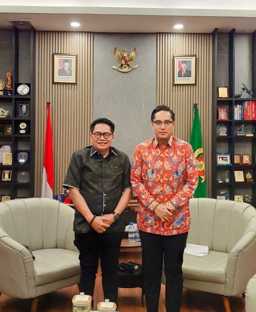 Silaturahmi Tanpa Batas, Rianto SH MH Bersama Wali Kota Medan Rico Waas, Bahas Taman Budaya hingga &lsquo;Sarina Medan&rsquo;