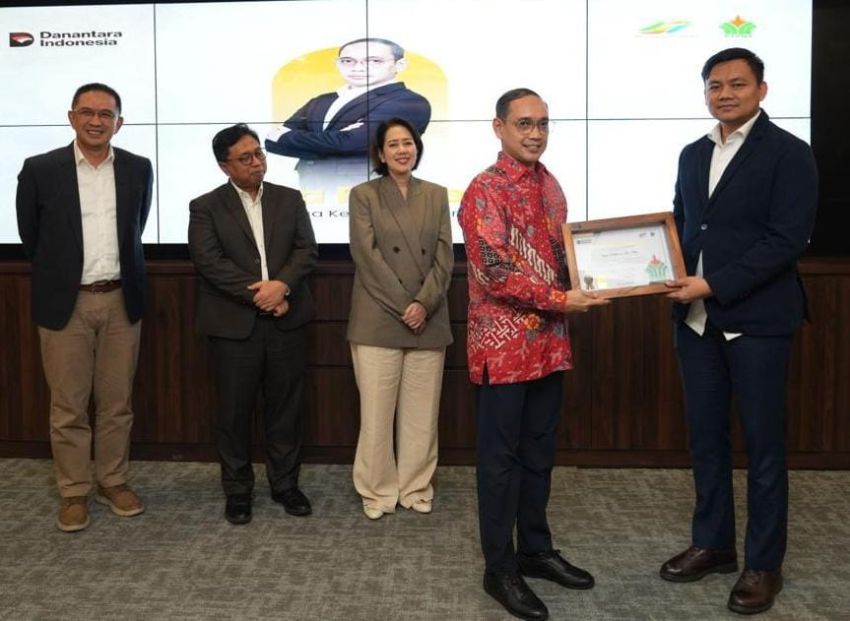 Di Tengah Transformasi, PTPN IV PalmCo Beri Apresiasi Masa Kerja kepada 3.856 Karyawan