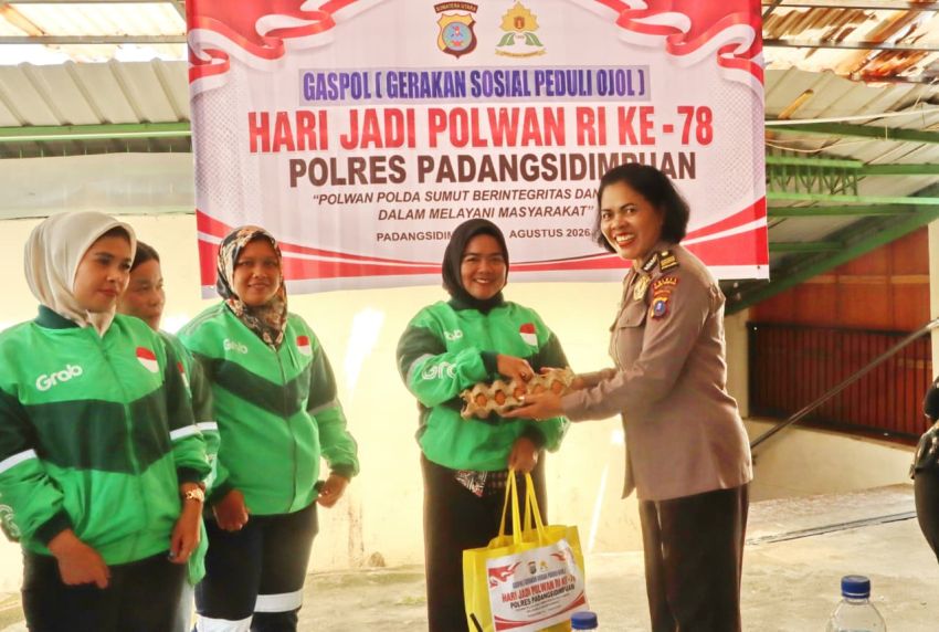 Hari Jadi Polwan ke-78, Polres Padangsidimpuan Gelar GASPOL Perempuan dan Sambangi Panti Jompo