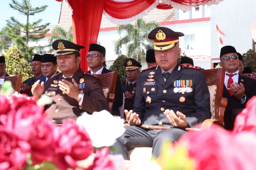 Upacara HUT ke-81 RI di Tapsel, Kapolres Anton Santoso: Bersama Jaga Bumi Dalihan Na Tolu