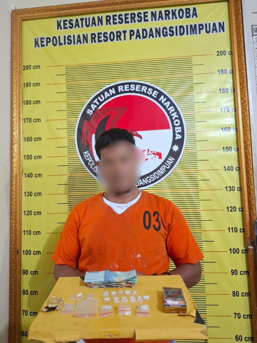 Tangkap AAP di Hotel Istana I, Polres Padangsidimpuan Temukan Belasan Paket Sabu di Rumahnya
