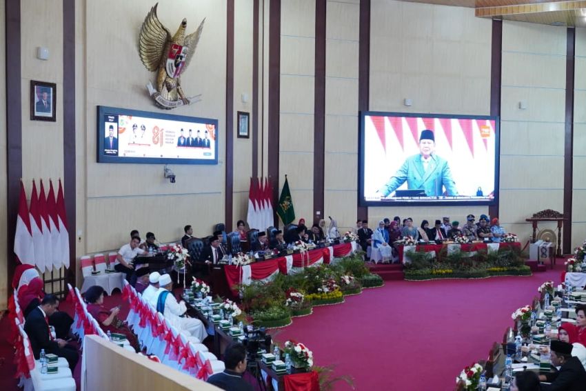 Hadiri Paripurna DPRD, Wali Kota & Wakil Wali Kota Medan Simak Pidato Kenegaraan Presiden Prabowo