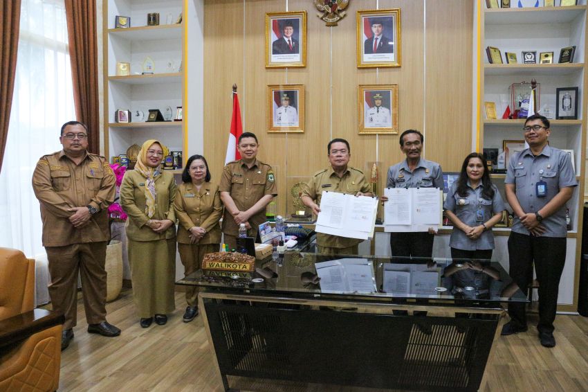Pemko Pematangsiantar dan Kemenkum Sumut menandatangani Kerja Sama Pelayanan dan Pembangunan Hukum di Daerah