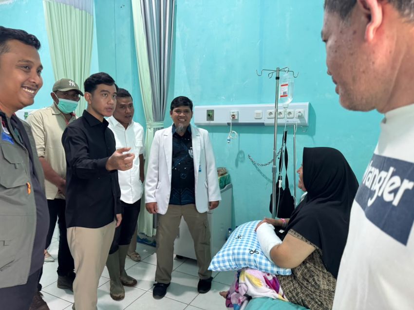 Wapres Minta Nakes RSUD Arosuka Solok Tangani Korban Bencana hingga Pulih dan Antisipasi Penyakit Pascabencana
