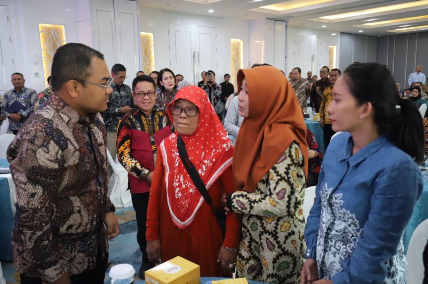 BP BUMN Salurkan Tali Asih Untuk Keluarga jurnalis-ABK Arupadatu I