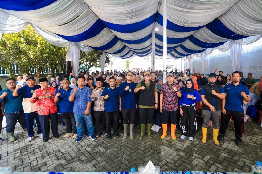 Sapa Warga Medan Deli, Rico Waas Tuntaskan Keluhan KTP hingga Pastikan Gang Cipto Diperbaiki Tahun Ini
