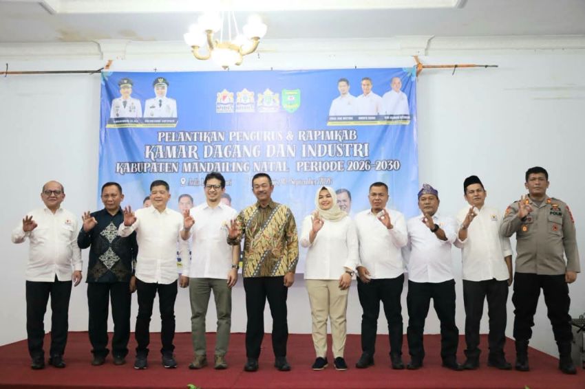 Bupati dan Wabup Hadiri Pelantikan Kadin Madina, Saipullah Dorong Investor Masuk dan UMKM Naik Kelas