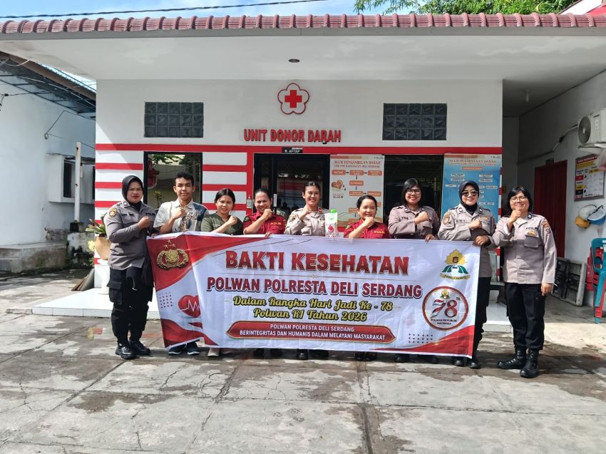 HUT Polwan Ke 78, Polwan Polresta Deli Serdang Gelar Bakti Sosial dan Police Go To School