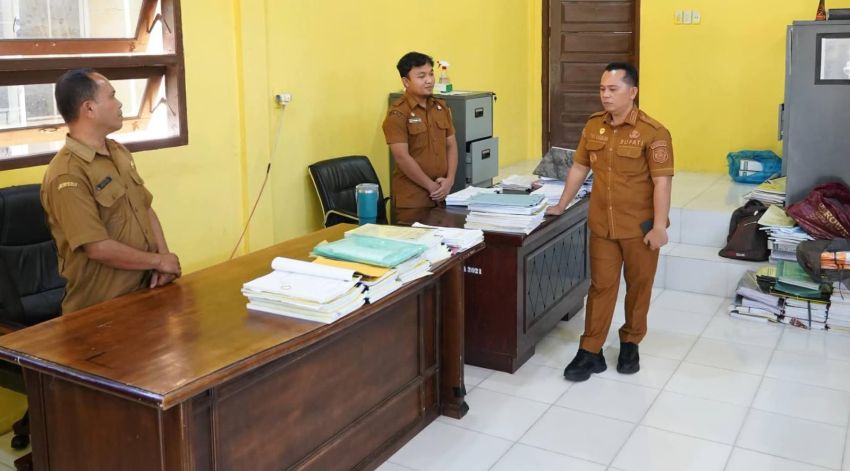 Bupati Palas Putra Mahkota Alam Sidak Inspektorat, Kehadiran Pegawai Capai 95 Persen