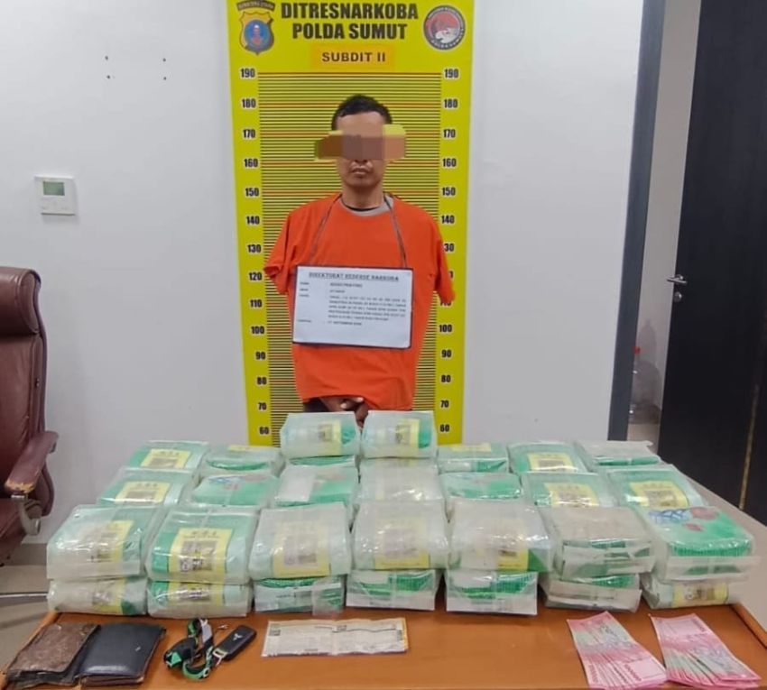 Polda Sumut Tangkap Dua Pria Sembunyikan 44 Kg Sabu di Dinding Mobil