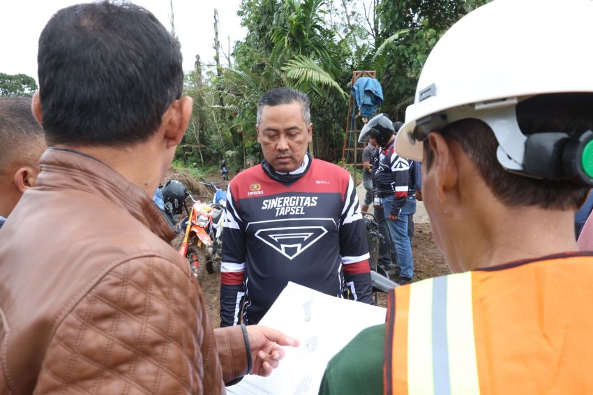 Turun ke Desa, Kapolres Tapsel Bongkar Persoalan Warga yang Perlu Segera Ditangani