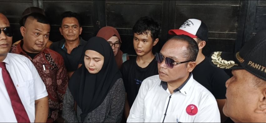Rumah Dieksekusi di Wek V Padangsidimpuan Selatan, Keluarga Termohon Soroti Hak Rp463 Juta Sisa Uang Lelang: &ldquo;Kembalikan Hak Kami&rdquo;