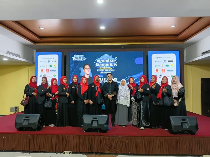 Srikandi Pendawa Medan Hadiri Diskusi &ldquo;Ngumbar Komunitas&rdquo; di Hotel Raaz Plaza
