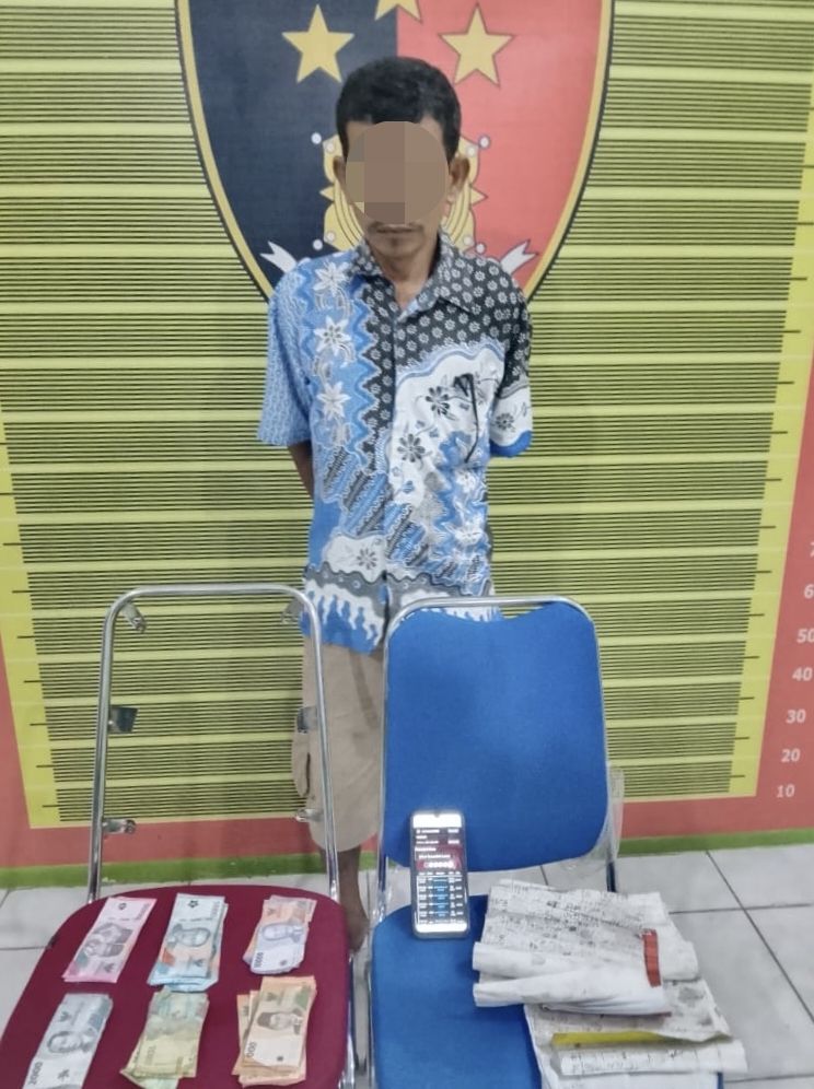 Judi Togel Diduga Beroperasi di Warung, Satreskrim Polres Padang Lawas Amankan AH