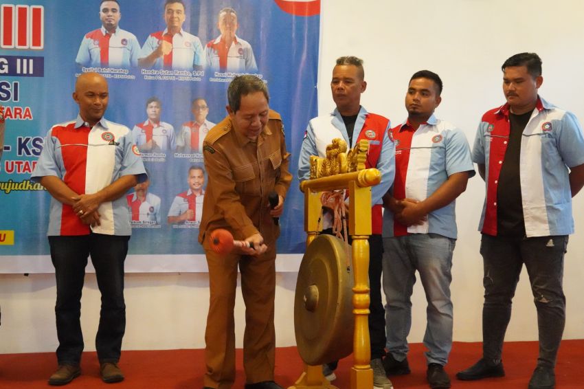 Wabup Basri Buka Muscab FSPTSI-KSPSI Paluta, Target 6.000 Lapangan Kerja Dicanangkan