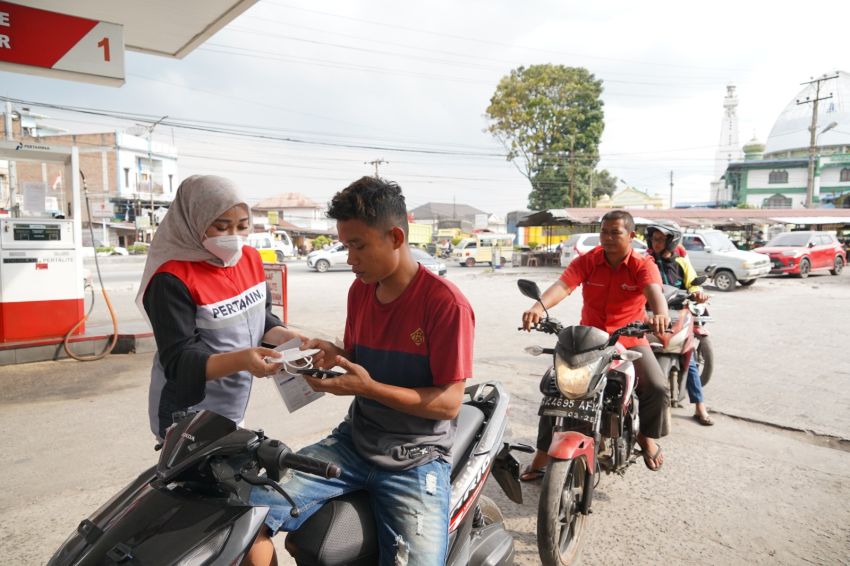 Pertamina Patra Niaga Regional Sumbagut Gerak Cepat, Salurkan Bantuan Pasca Erupsi Gunung Sinabung di Kabupaten Karo