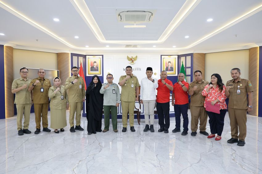 Bobby Nasution Targetkan Sumut Bebas Rabies, Perkuat Vaksinasi Hewan Peliharaan