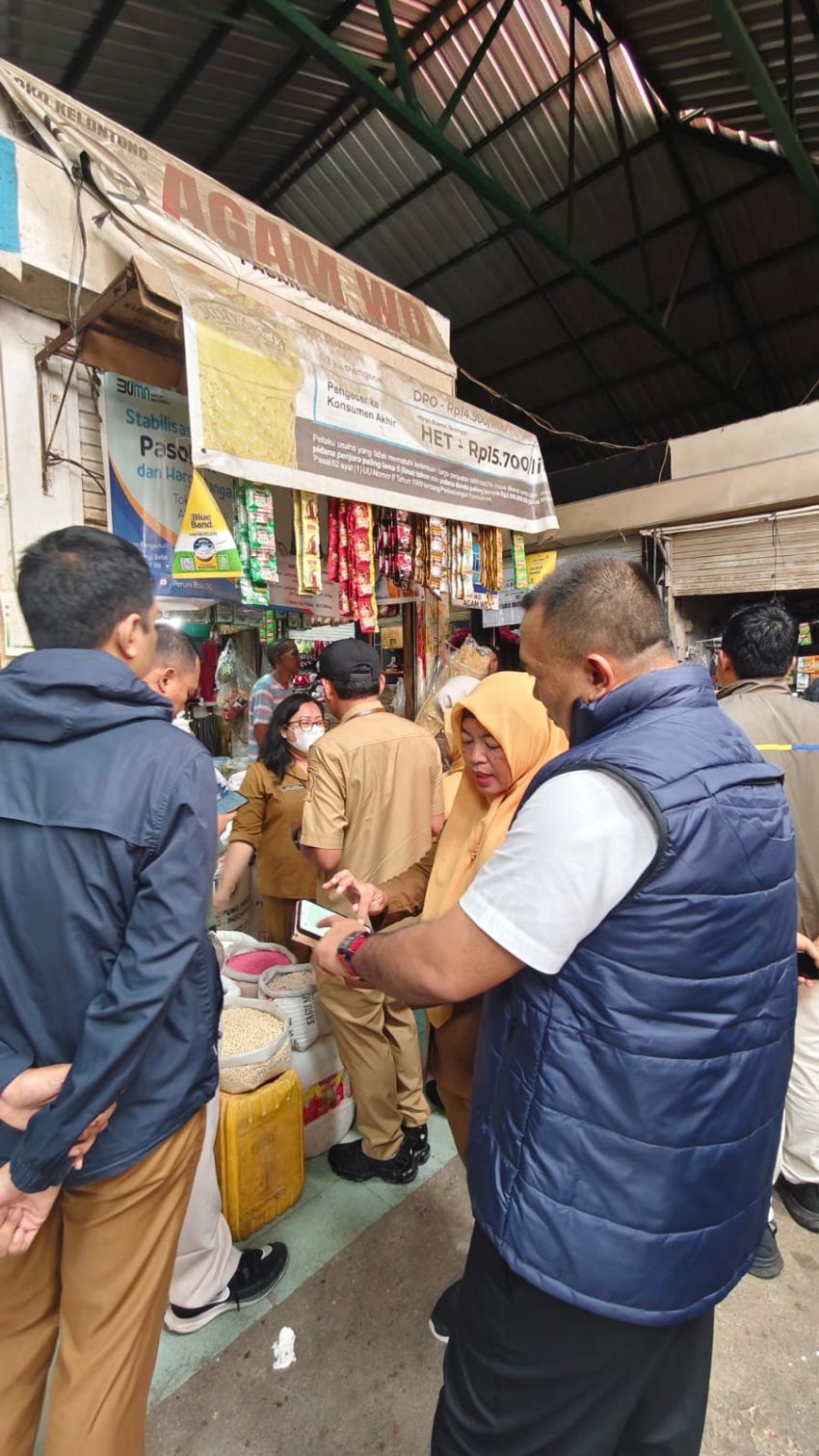 Sidak Harga Beras di Pasar Sei Sikambing, Dinas Koperasi Medan Pastikan Monitoring Dilakukan Setiap Hari
