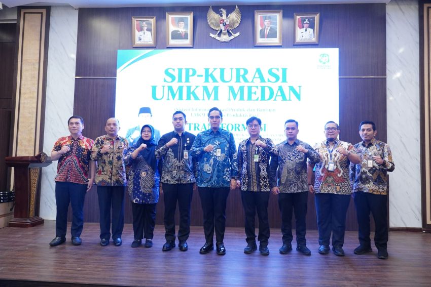 Luncurkan 5 Aplikasi Layanan Publik, Wali Kota Medan Dorong Integrasi Data Berbasis AI via WhatsApp