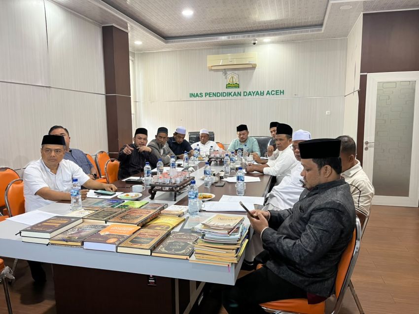 Pengadaan Kitab Dinas Dayah Sasar 36.171 Santri di 286 Dayah, Pasca Pemulihan Bencana