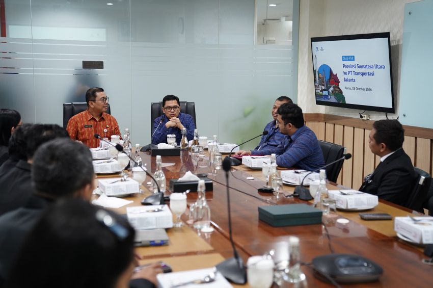 PKA III BPSDM Sumut Studi Lapangan ke PT Transjakarta, Pelajari Inovasi Pelayanan Publik