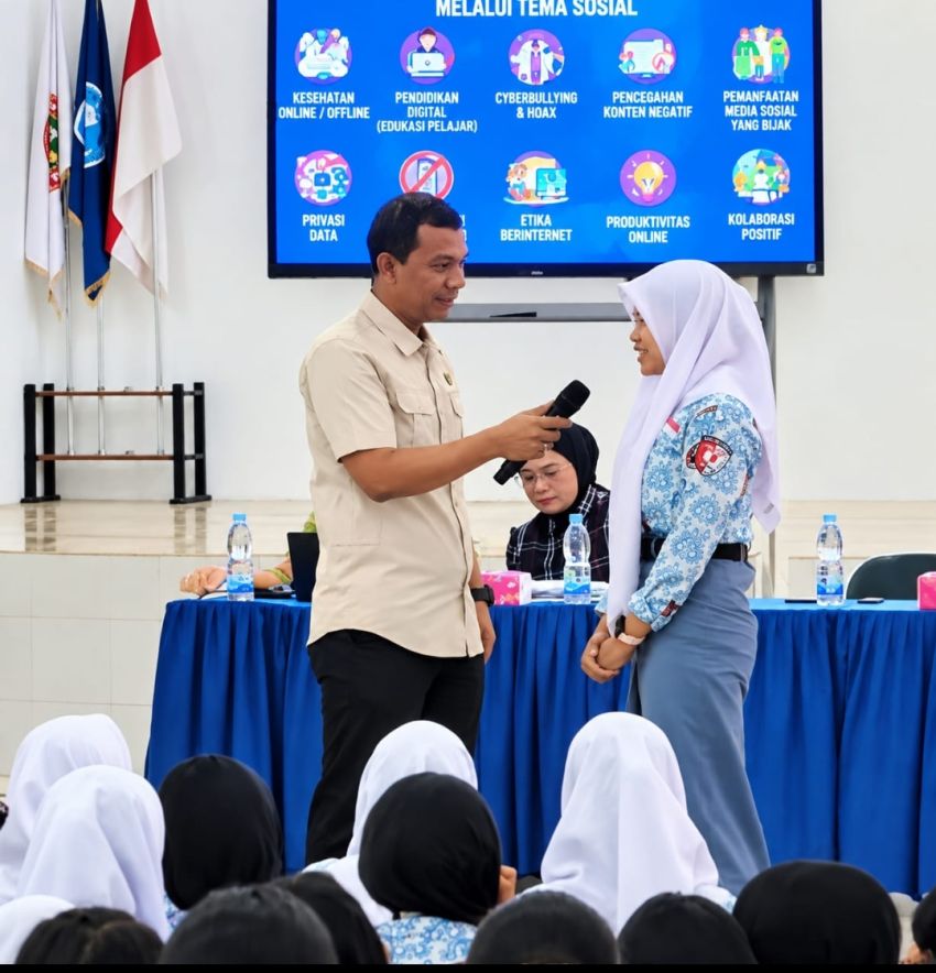 Ditressiber Polda Sumut Edukasi Siswa SMAN 8 Medan, Perkuat Kesadaran Keamanan Digital