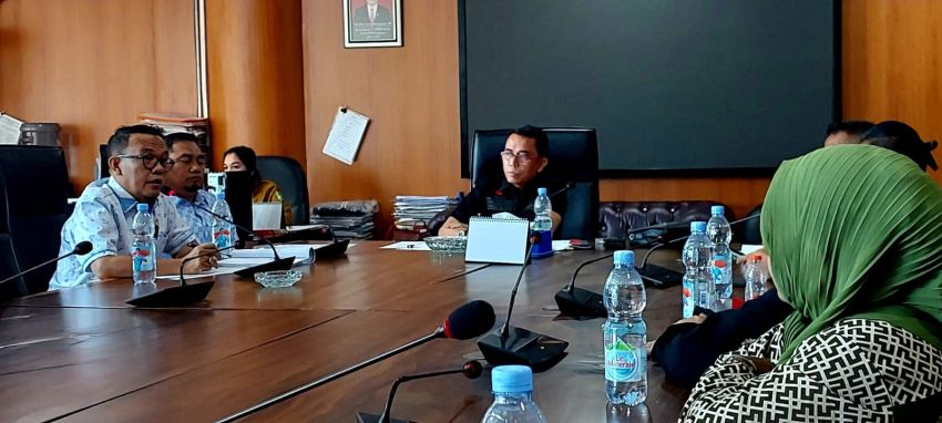 Komisi 4 DPRD Medan Terima Delegasi Warga Seroja Medan Sunggal, Tolak Pendirian Tembok