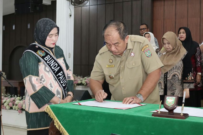 Bupati Asahan Kukuhkan Pokja Bunda PAUD dan Lantik Bunda PAUD Se-Kecamatan, Perkuat Fondasi Pendidikan Anak Usia Dini