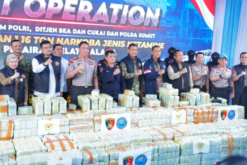 Pangdam I/BB Hadiri Pengungkapan 1.160 Paket Ketamine di Kapal Tanker Global 168