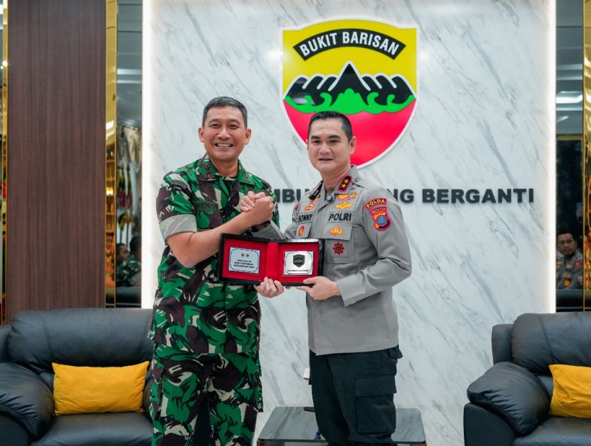 Kapolda Sumut Silaturahmi ke Kodam I/BB, Perkuat Sinergi TNI-Polri