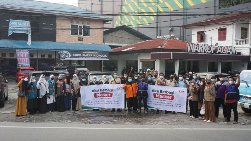 Gelar Aksi Sejuta Masker, FOZ Sumut Bagikan Masker Gratis kepada Pengguna Jalan di Medan