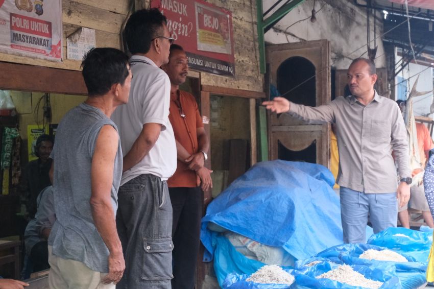 Wali Kota Tanjungbalai Sidak Jalan Asahan dan Veteran, Pedagang Dilarang Kuasai Bahu Jalan