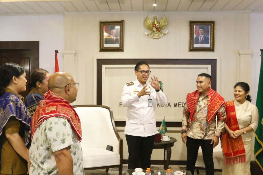 Rico Waas Akan Ditabalkan Marga Ginting, Siap Bawa Budaya Karo ke Kancah Nasional