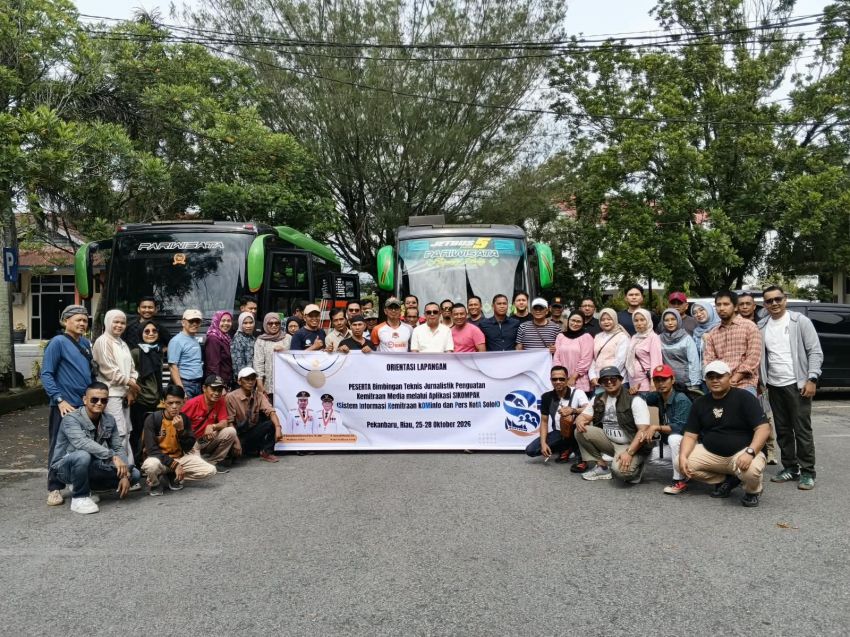 Pemanfaatan SIKOMPAK, Peserta Bintek Jurnalistik Kota Solok Gelar Orientasi Lapangan