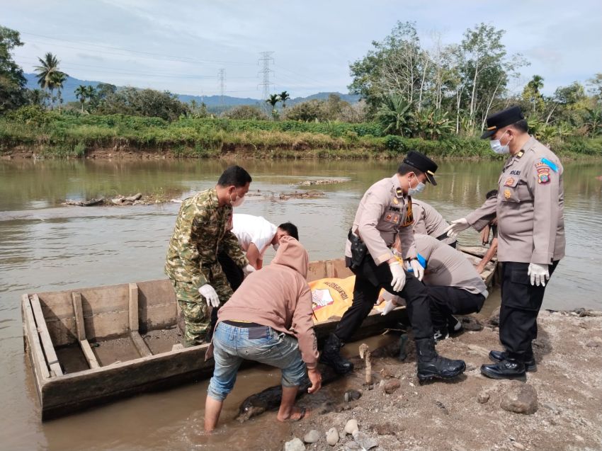 Teriakan Penambang Pasir Gegerkan Sungai Batang Angkola, Ternyata Ada Mayat Mengapung
