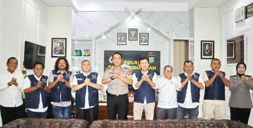 Jelang Konferensi IX PWI Tabagsel, Kapolres Padangsidimpuan Siap Dukung Pelaksanaan yang Kondusif dan Sukses