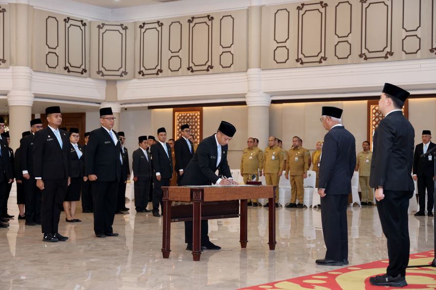 Sinergi dan Kolaborasi Jadi Kunci, Wagub Sumut Lantik 188 Pejabat Administrator dan Pengawas