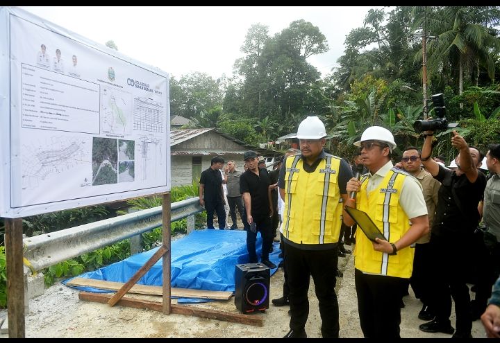 Tinjau Proyek Turap di Nias, Bobby Nasution Minta Pengerjaan Dipercepat Jelang Nataru
