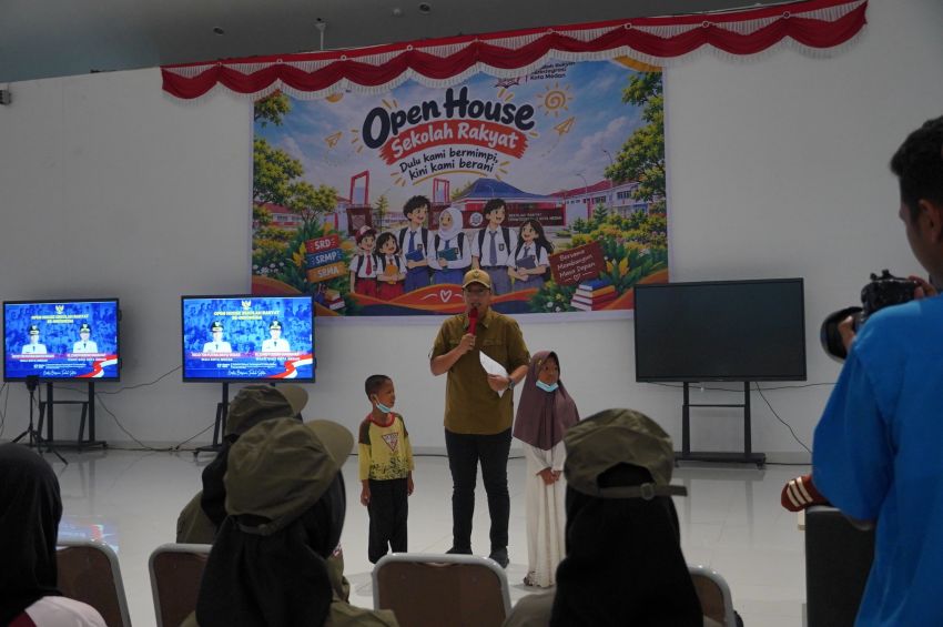 Wali Kota Medan Hadiri Open House Sekolah Rakyat, Sambut Kembalinya Hak Belajar Anak