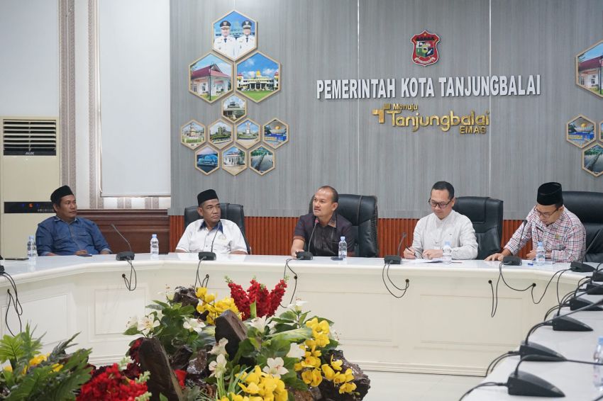 Pemko Tanjungbalai Siapkan 40 Gerobak dan Tenda untuk Area Food Court PKL, Mahyaruddin: Pedagang Tidak Boleh Mengubah Bentuk Bangunan!