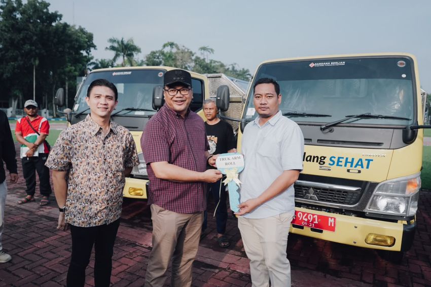 43 Armada Operasional Disalurkan, Bupati Deli Serdang Tekankan Pengelolaan Sampah Berkelanjutan
