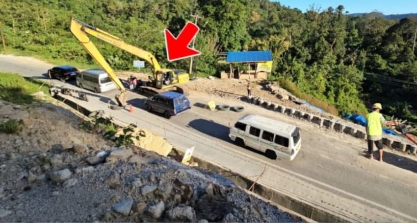 Miris! Jalan Batu Jomba Terus Amblas, Masyarakat Desak Portal Permanen Maksimal 6 Ton