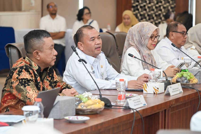 Pemprov Sumut Bersama Kementerian ESDM dan PLN Gas Pol Kejar Target Rasio Elektrifikasi 100 Persen