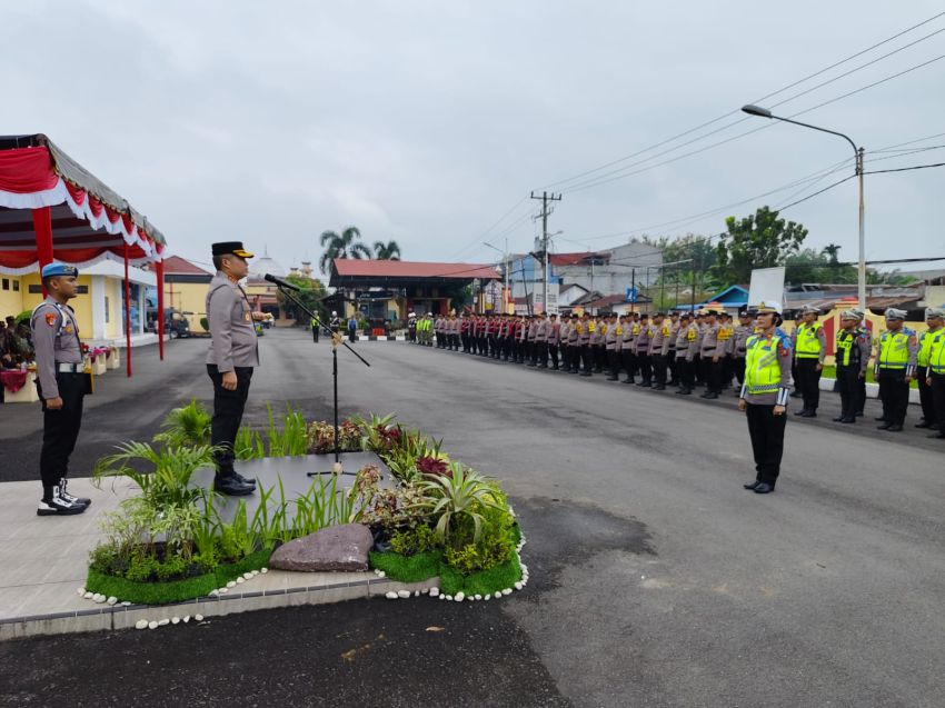 Kapolresta Deli Serdang Pimpin Gelar Pasukan Ops Patuh Toba 2026 Di Mako Polresta Deli Serdang