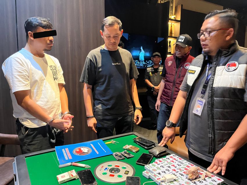 Joint Operation Bareskrim Polri dan Polrestabes Medan Bongkar Peredaran Vape Narkoba di THM Jalan Merak Jingga