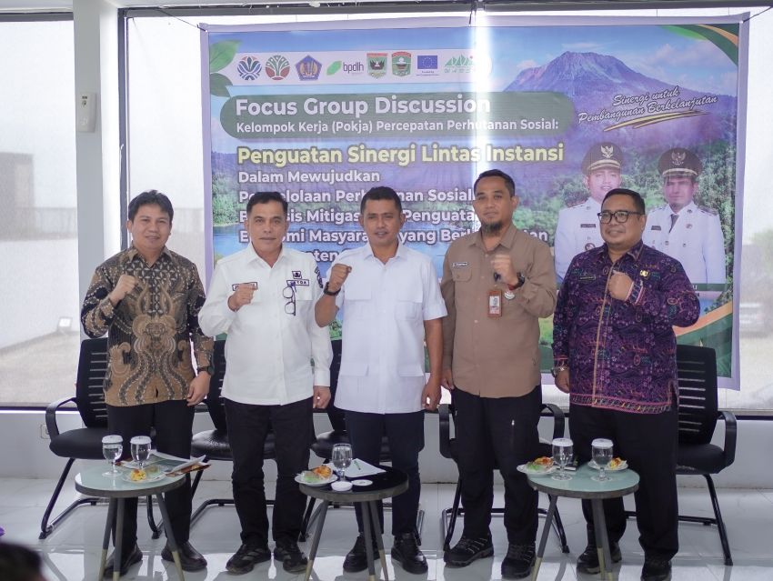 Bupati Solok Buka FGD Kelompok Kerja Percepatan Perhutanan Sosial