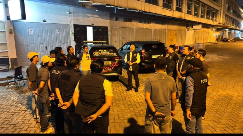 Jatanras Polda Sumut Patroli Rutin Daerah Rawan Humanis dan Bagikan Makanan dan Minuman