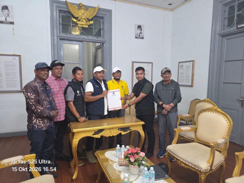 Percepat Pemulihan Bencana Aceh, Kemendagri Guyur Puluhan Ekskavator dan Dump Truck ke Bireuen hingga Pidie Jaya